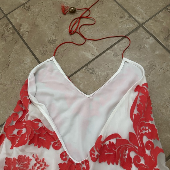 BACKLESS HALTER EMBROIDERED MAXI DRESS - Picture 5 of 6